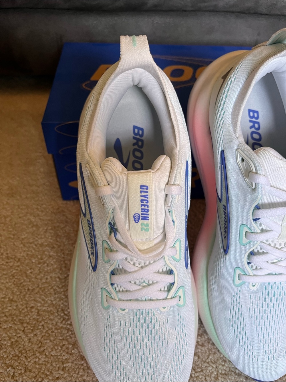 Women’s Brooks Glycerin 22 - Picture 7 of 7